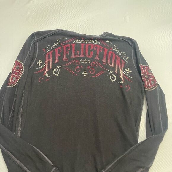 Affliction Y2K Reversible Thermal Shirt Goth Emo Skull Indian Live Fast Sz Small - Picture 4 of 12
